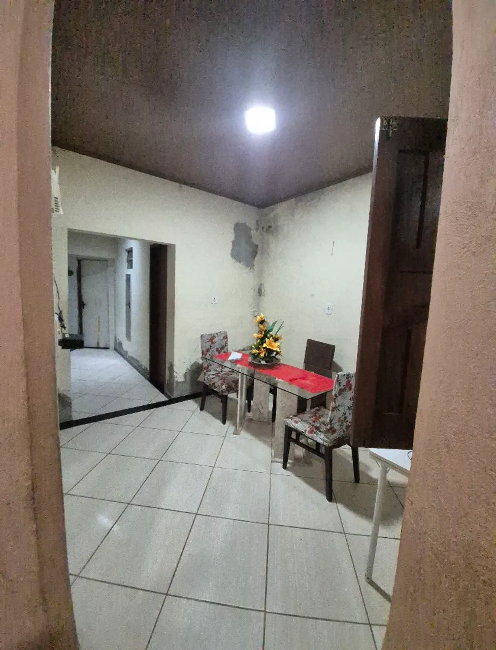 Vendo uma casa no padre Pedro Bairro Santa Maria