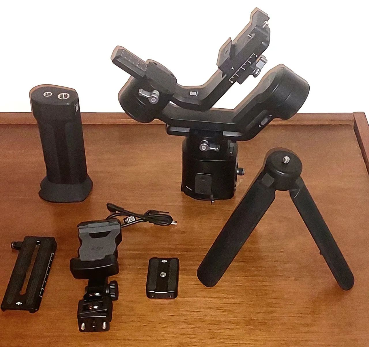 Gimbal Estabilizador Ronin DJI SC para câmera  - Foto 3