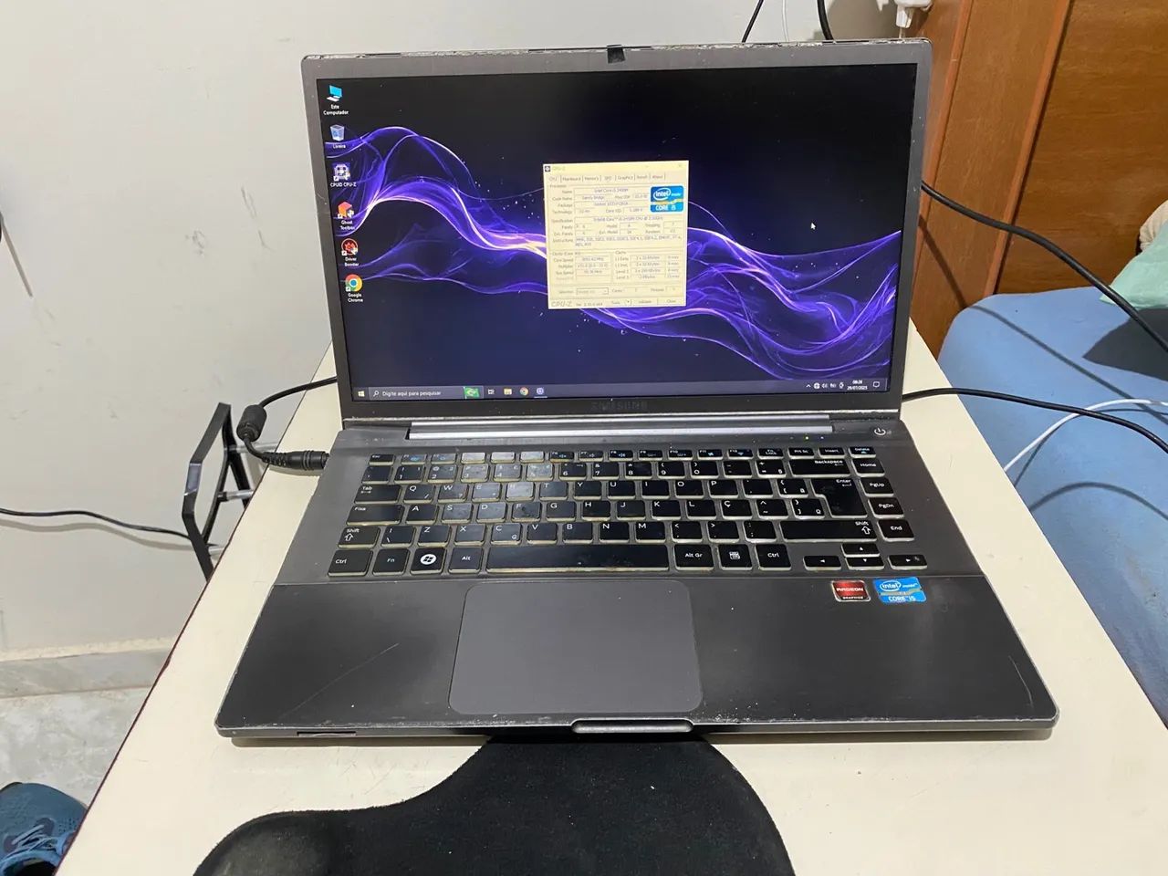 Notebook Samsung Intel Core i5! + Mesa Refrigeradora