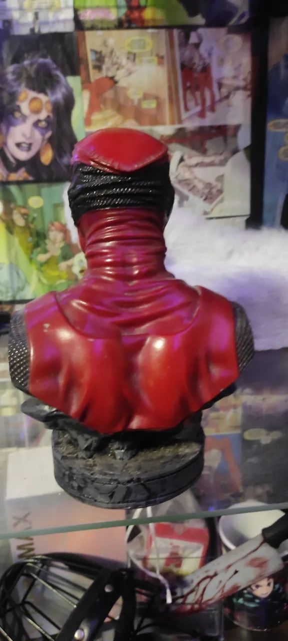 Deadpool busto decorativo em resina - Foto 3