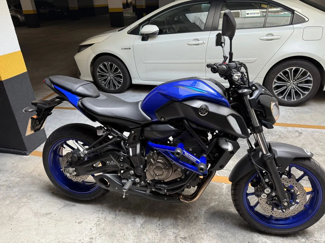 MT07 24/25 com 1000 km, perfeita! - Foto 2