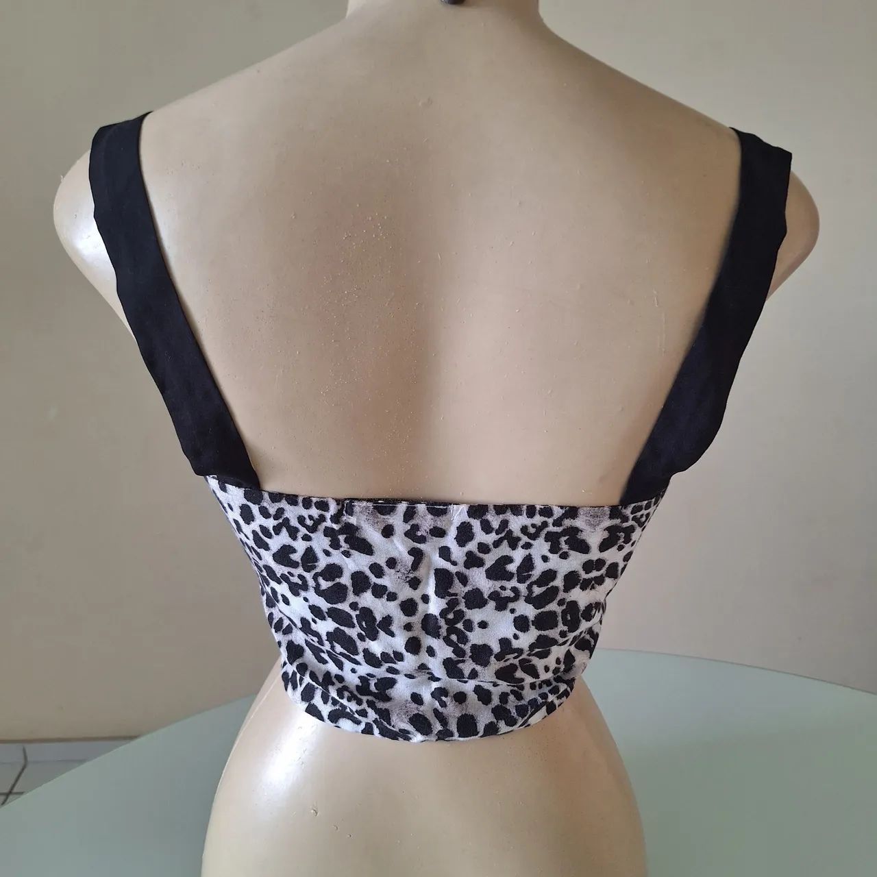 Top cropped animal print - Foto 3