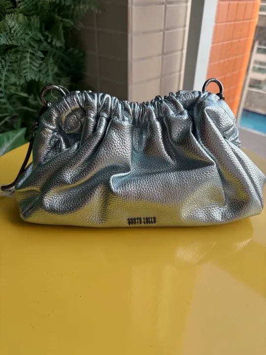 Bolsa de Ombro Prata - Estiloso e Moderno - Foto 2