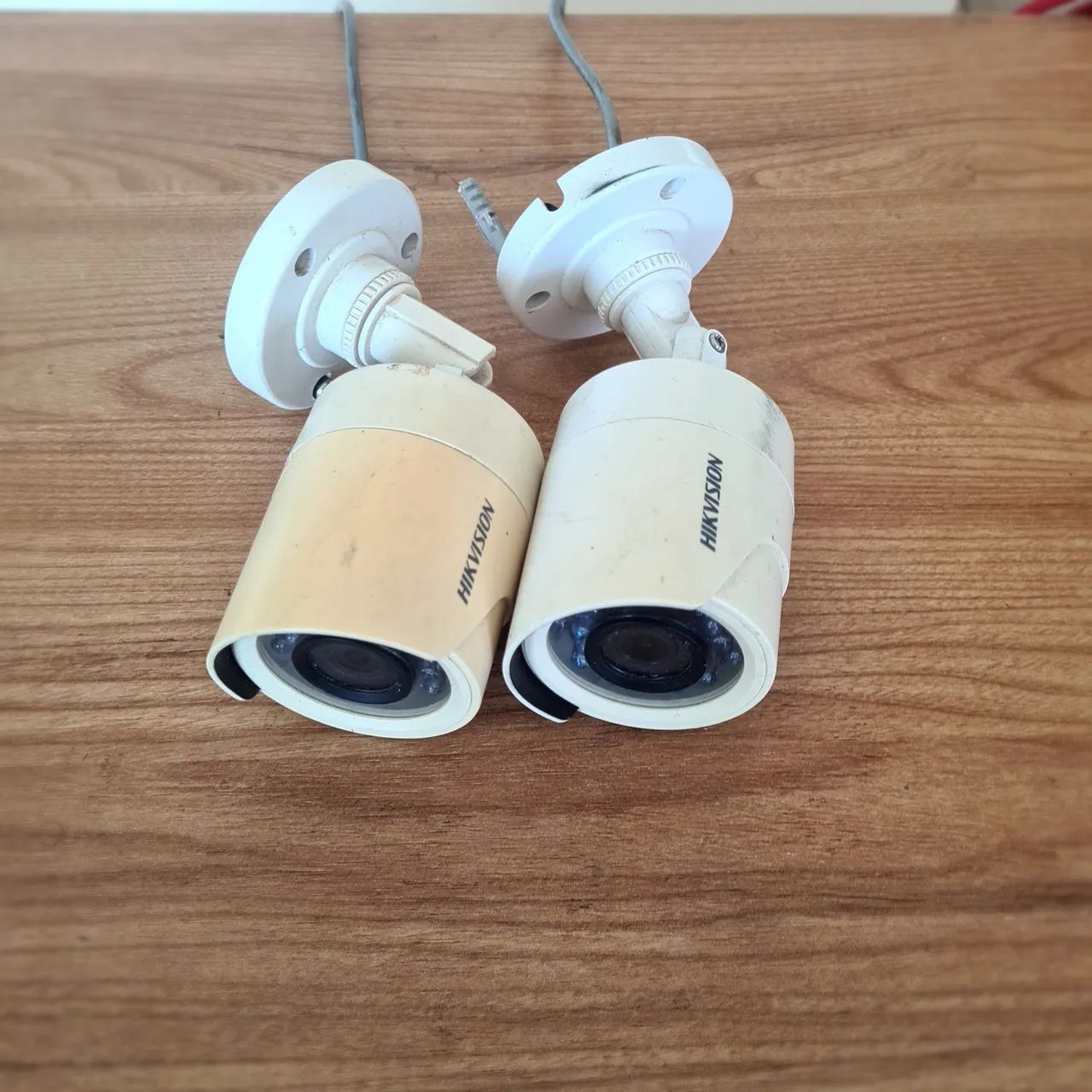 Camera led Grava Diae noite  720p HD Hickvision