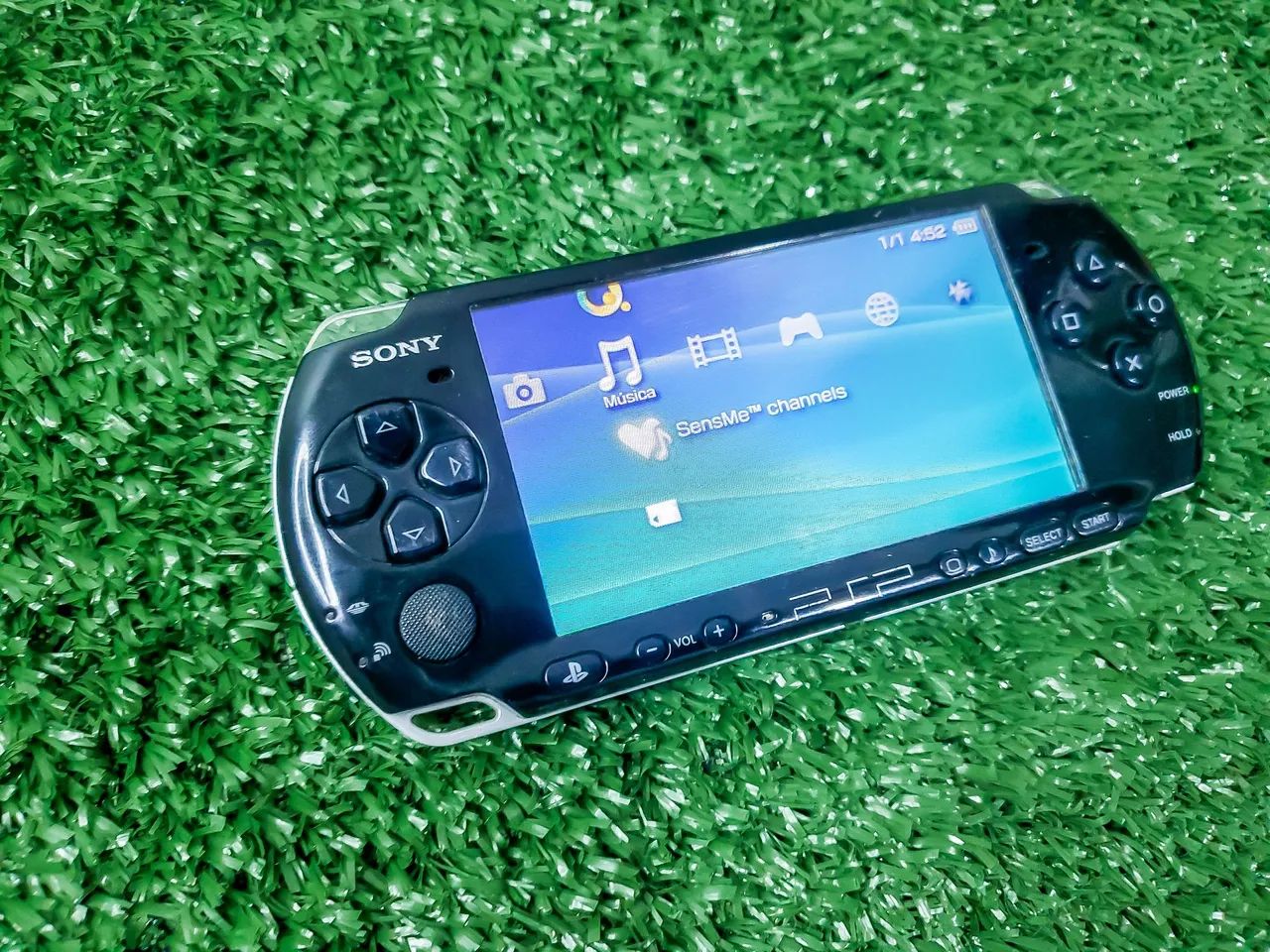 PSP 3001 - 128gb - perfeito funcionamento - jogos e emulador- parcelam. até 12x<br> - Foto 5