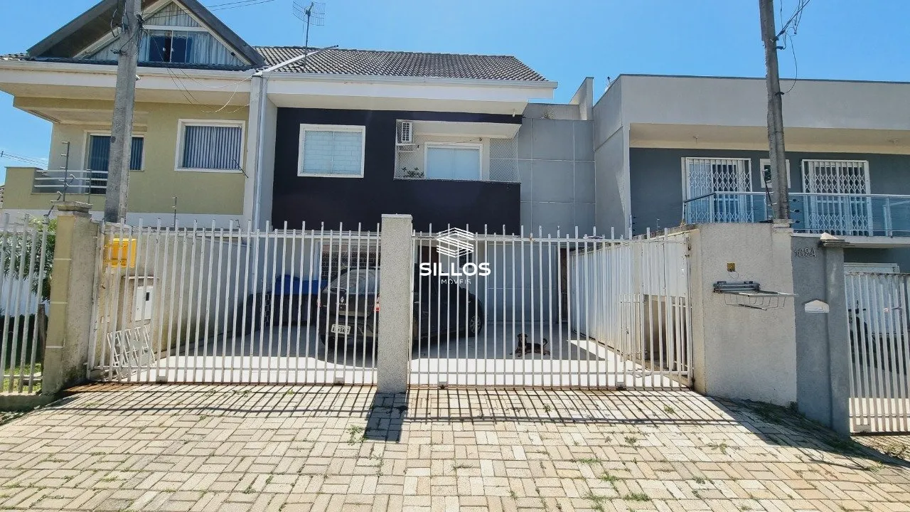 Sobrado à venda com 3 quartos e terraço em Atuba em Curitiba