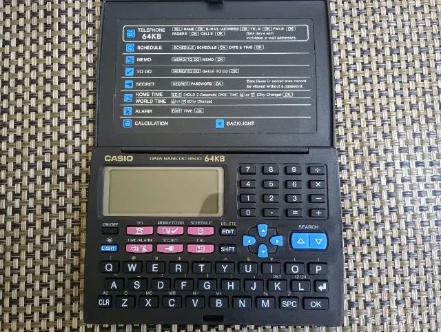 Agenda e calculadora Cassio 
