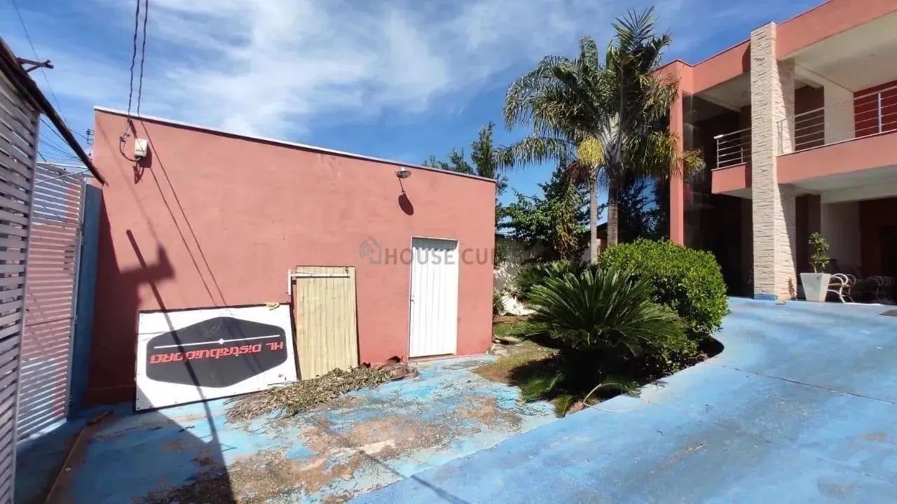 Magnífico Sobrado no Bairro Areão - Foto 3