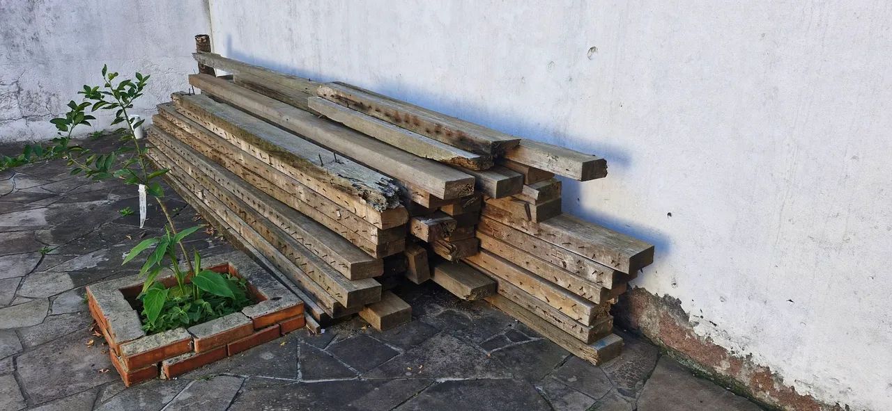 Vigas de madeira para construção - Foto 2