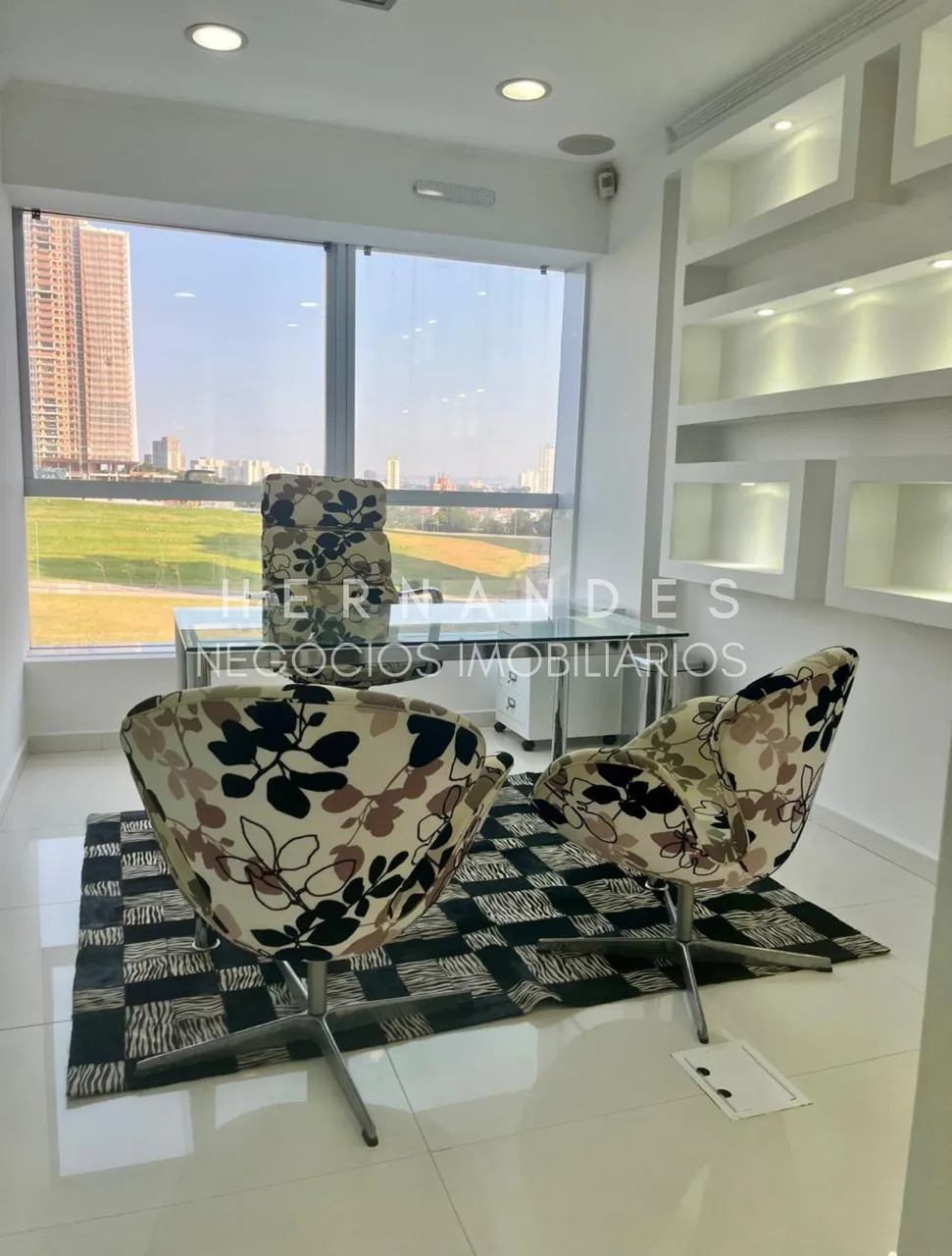 Oportunidade imperdível: Sala comercial em condomínio à venda ou locação em alphaville-SP,