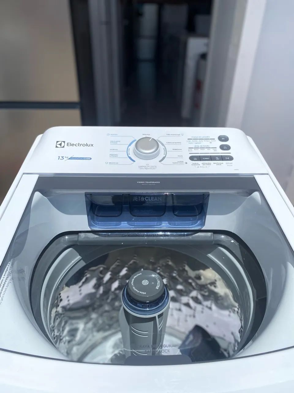 Máquina de Lavar Electrolux 13kg Branca Essential Care com Cesto Inox e Jet&Clean (LED13)