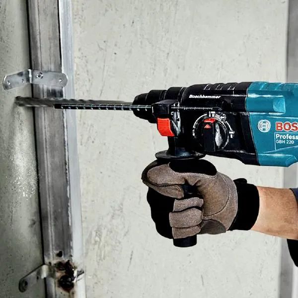 MARTELETE BOSCH 720W PERFURADOR GBH 220 220V - Foto 3
