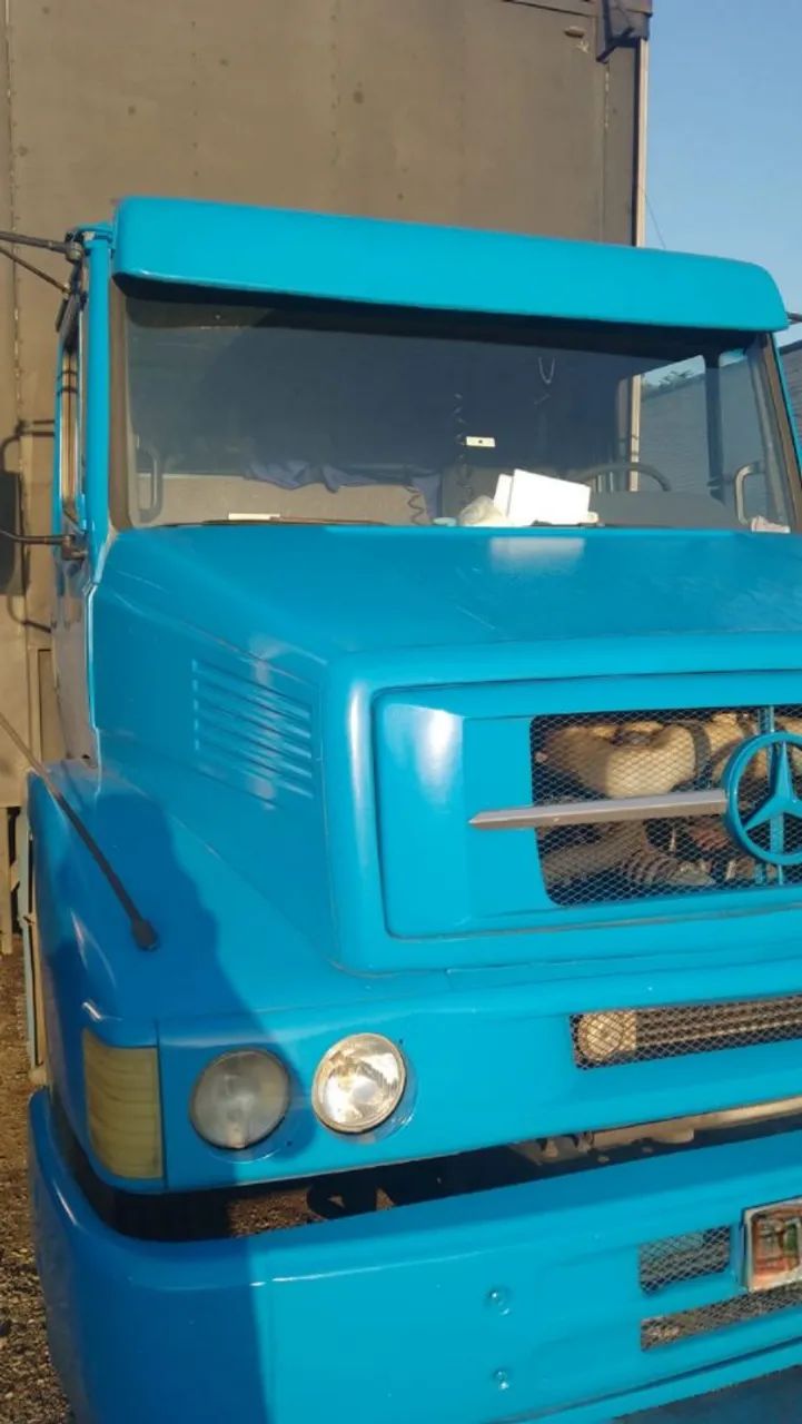 Mercedes-Benz L 1620 - 2004 - Motor Novo - Baú Sider 11 m - Pronto para Rodar - Foto 3