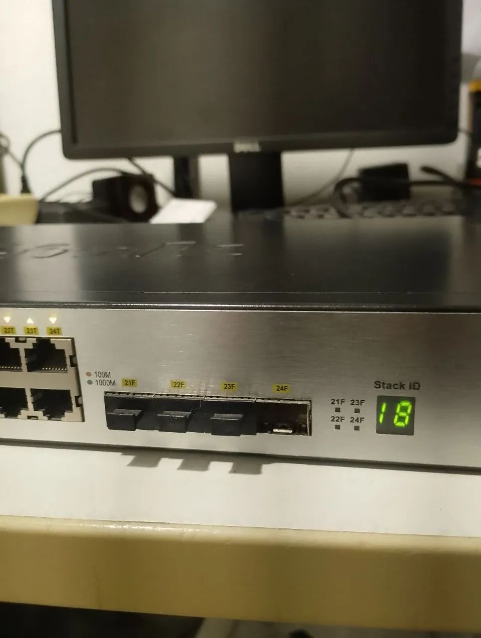 Switch D-Link DGS-3120-24TC xStack - Foto 2