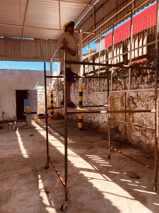 8 peças de andaimes 1.500