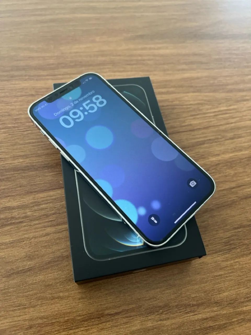 iPhone 12 Branco - Novo