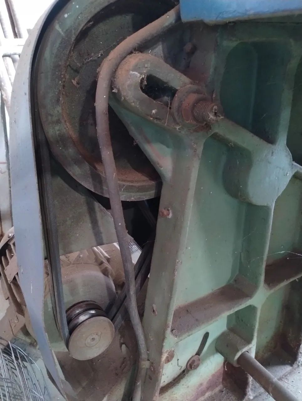 Guilhotina Newton  - Foto 5