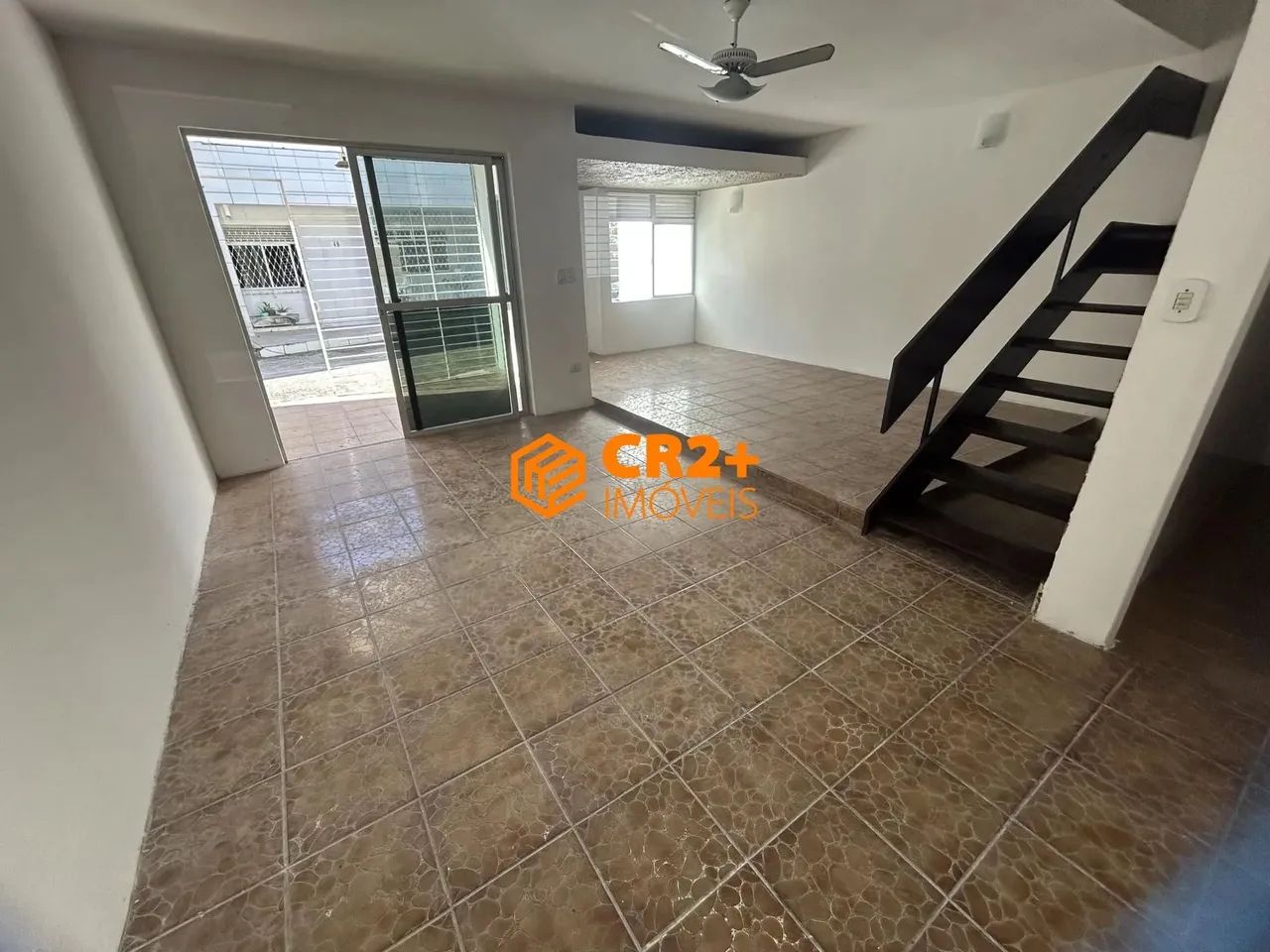 Vendo Casa em Condomínio Fechado 134m² c/ 4 Quartos na Imbiribeira. - Foto 4