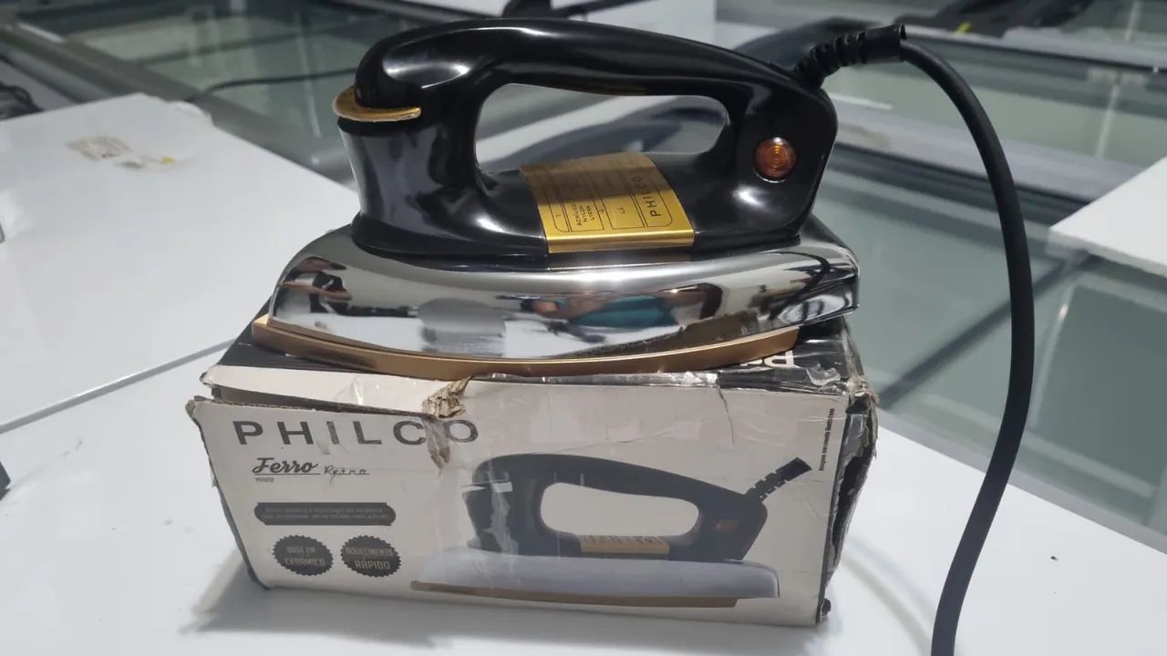 Ferro de Passar a vapor/ a seco leia descrição 