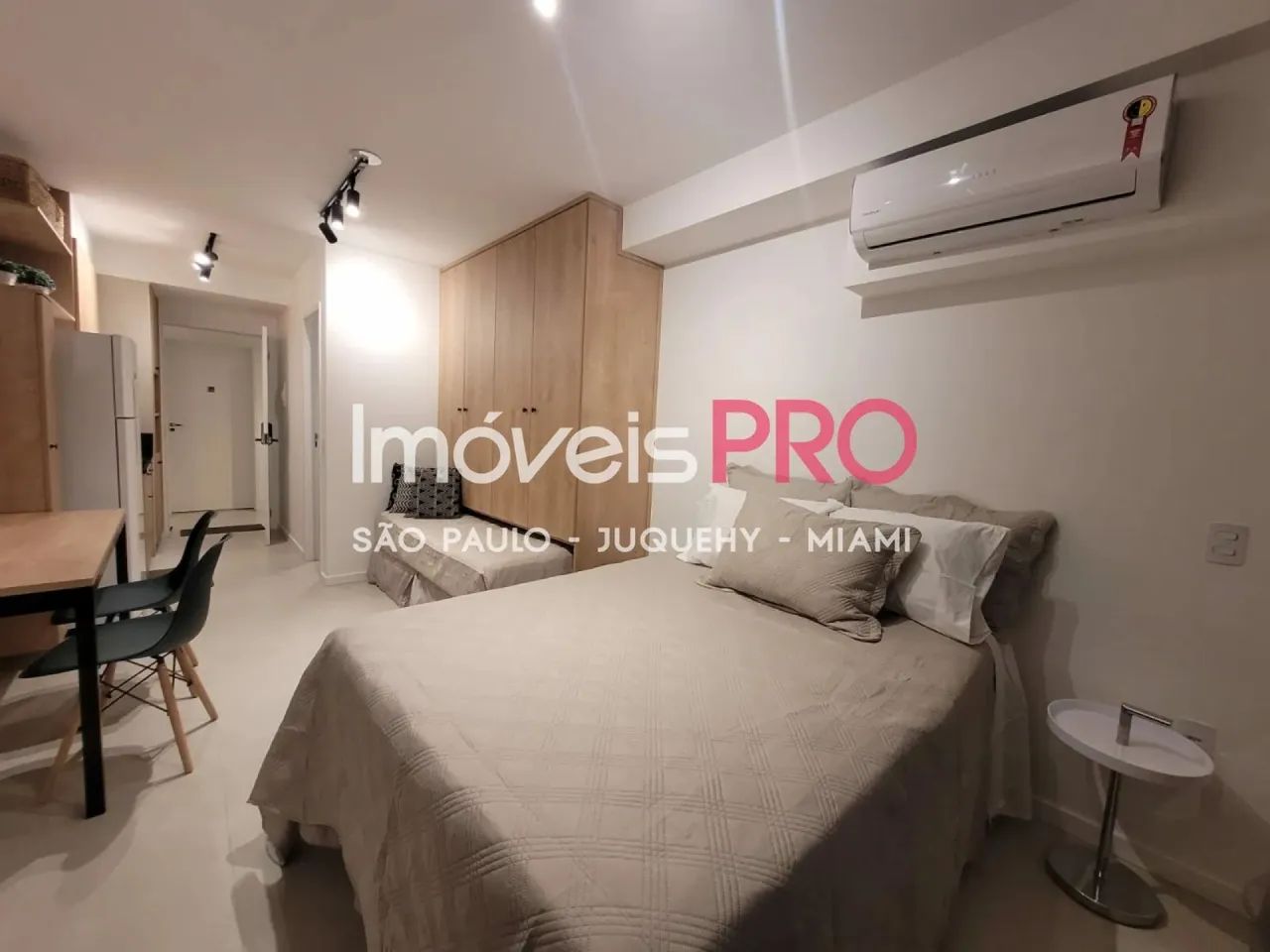 APARTAMENTO LINDO!! Excelente localização!! Próximo a Estação Faria Lima - Foto 2