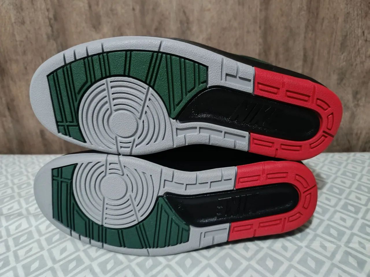 Tênis Air Jordan 2 Low - Foto 5