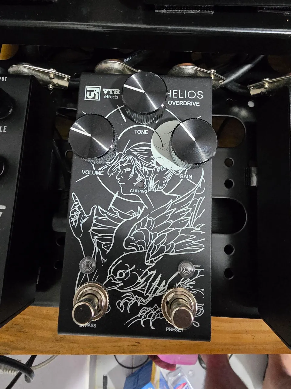 VTR Helios Overdrive Black