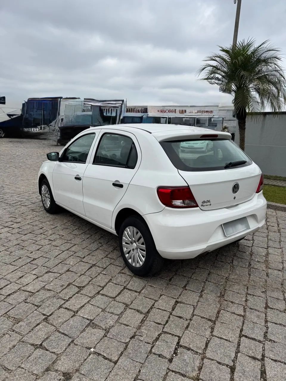 Vende-se Gol 1.0 Unico Dono - Foto 3