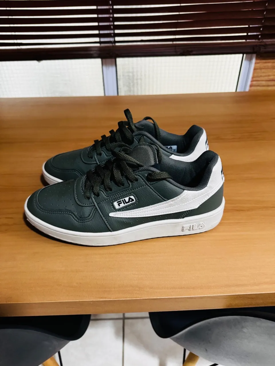 Vendo tênis novo original - FILA casual