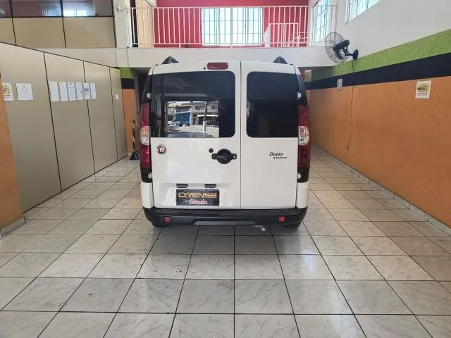 DOBLO 7 LUGARES IMPECÁVEL (LEILÃO) - Foto 5