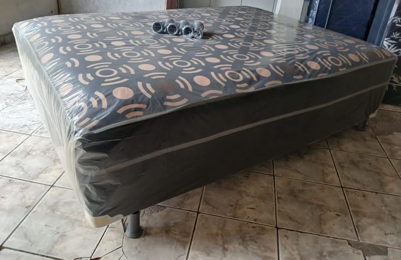 Cama Box Casal Molas Ensacadas Espuma D33