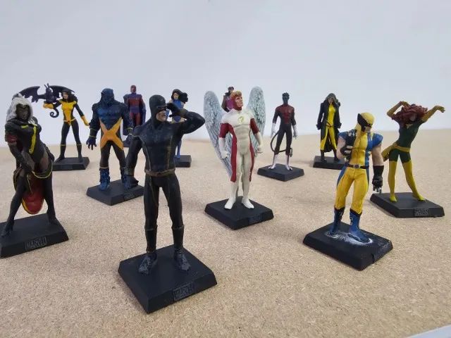 Coleção 73 miniaturas Marvel - Hobbies e coleções - Barra de