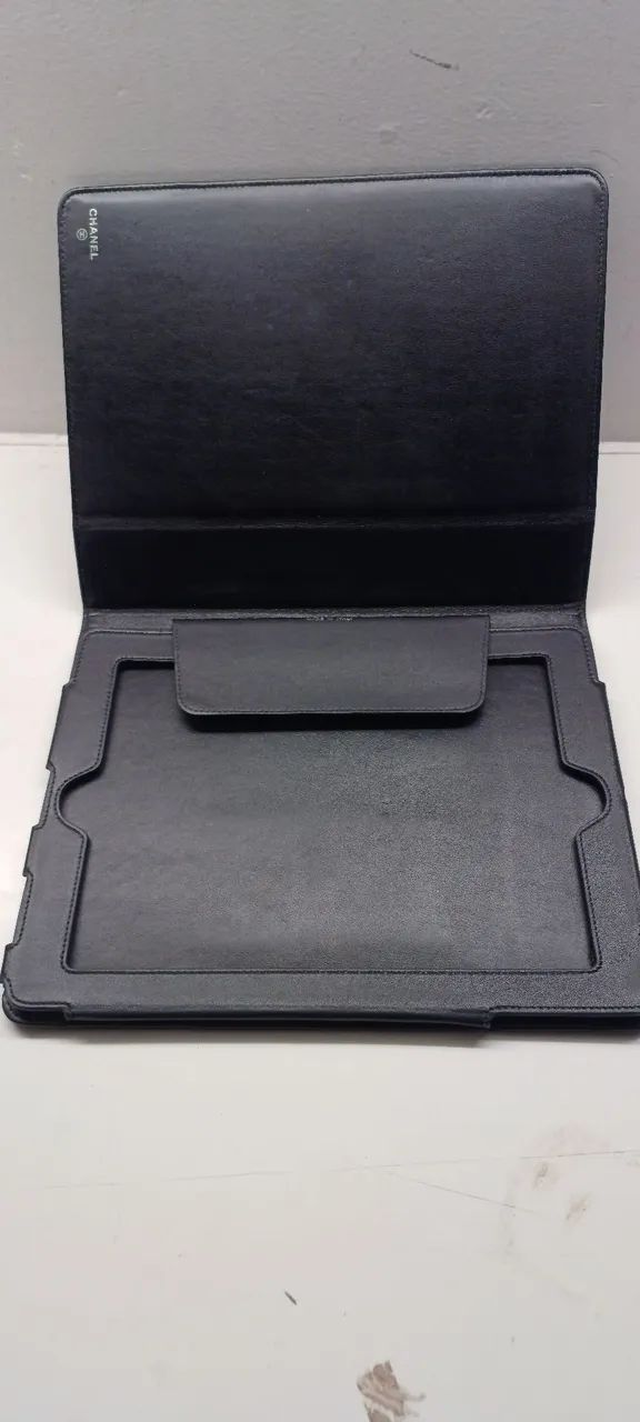 Capa couro para Ipad Chanel - Foto 2