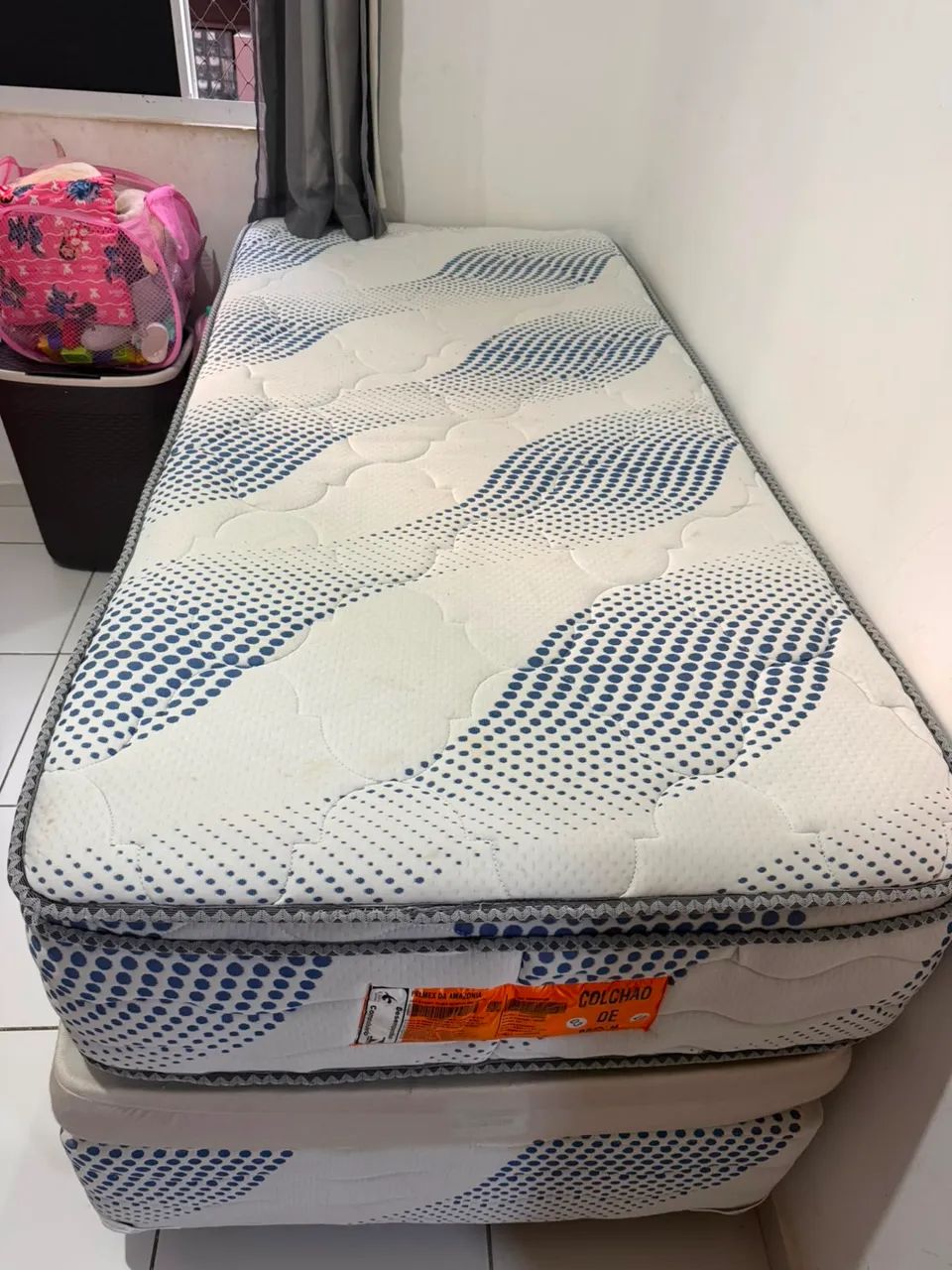Cama box e colchão 