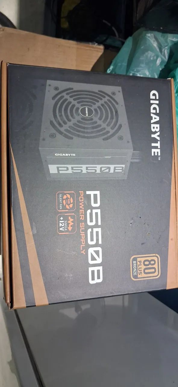 Fonte para desktop PSU gigabyte p550 - Foto 4