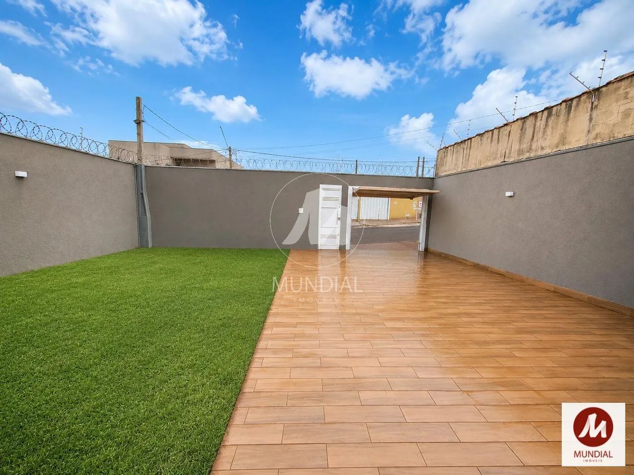 Casa (térrea na rua) 3 dormitórios/suite - Foto 2