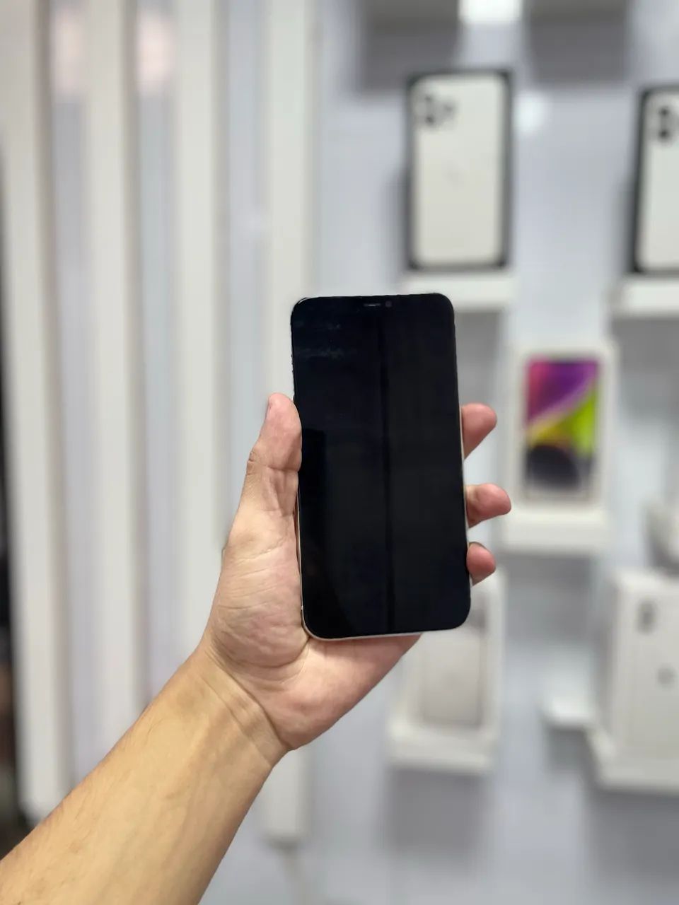 iPhone 11 - 64GB ( tela e bateria trocada )  - Foto 5