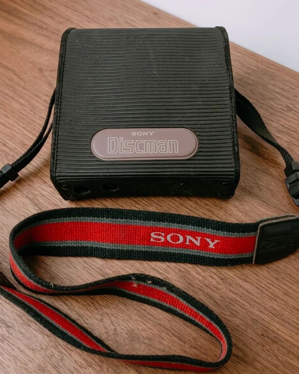 Discman Sony D-50 MK II funcionando perfeitamente  - Foto 2