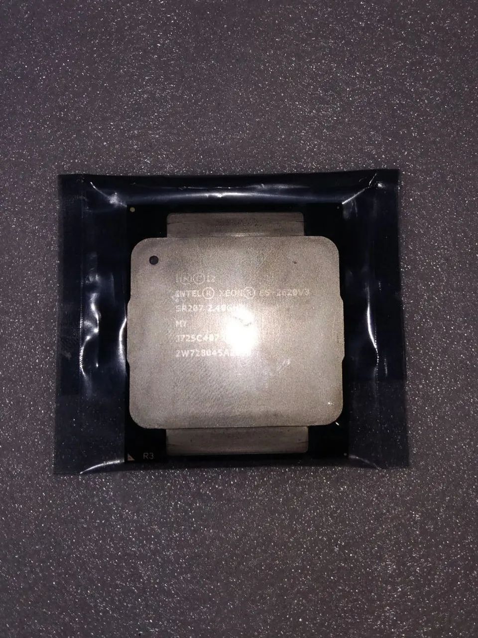 Processador Intel Xeon e5 2620v3 SEMI NOVO! - Foto 3