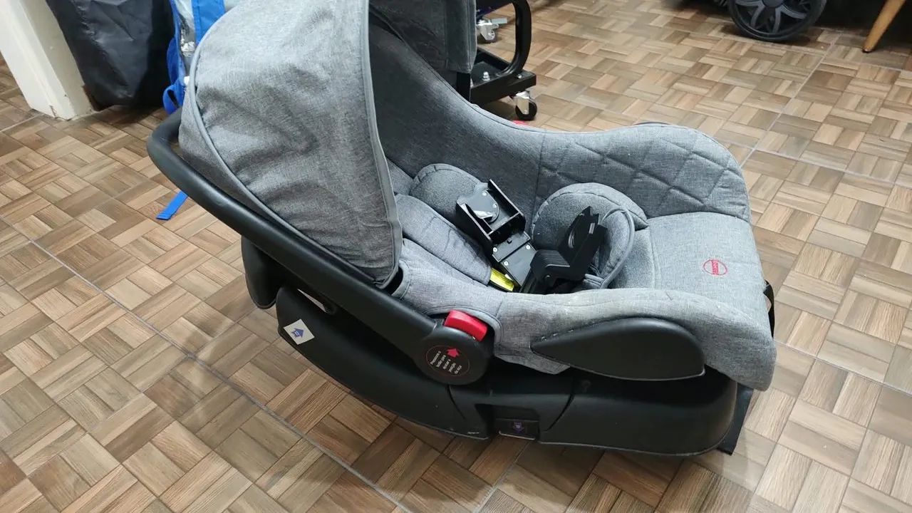 Carrinho de bebe ! Bebe conforto ate 15kg - Foto 4