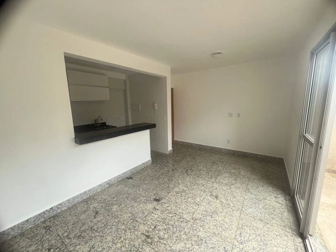 Apartamento com Área Privativa. - Foto 2