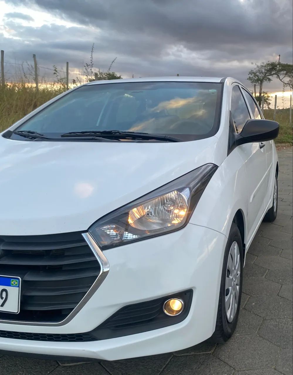 Hyundai HB20 Comf./c.plus/c.style 1.0 Flex 12V 2017 - Foto 2