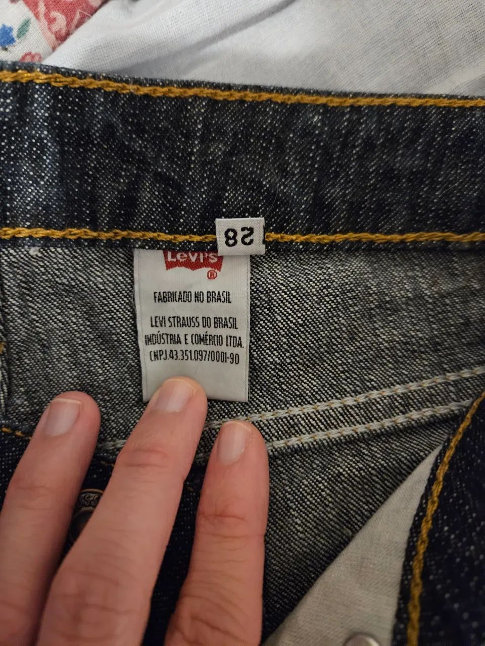 Calça Levis original tamanho 34 - Foto 2