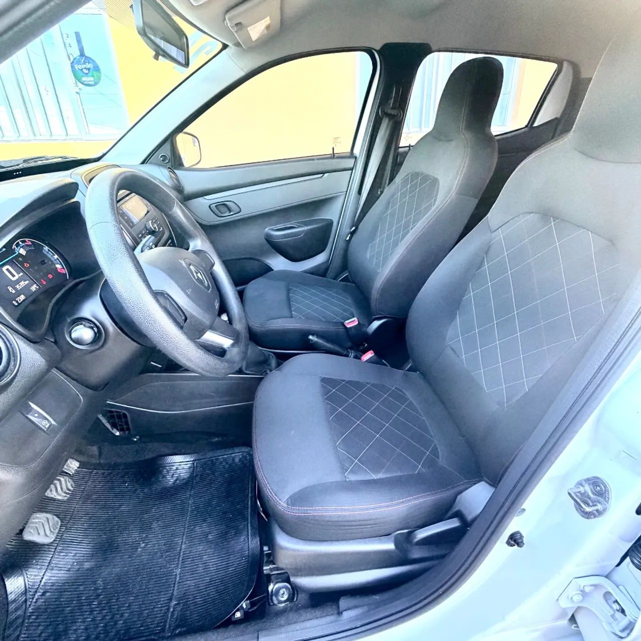 Renault Kwid 1.0 Zen 2024 - Foto 5