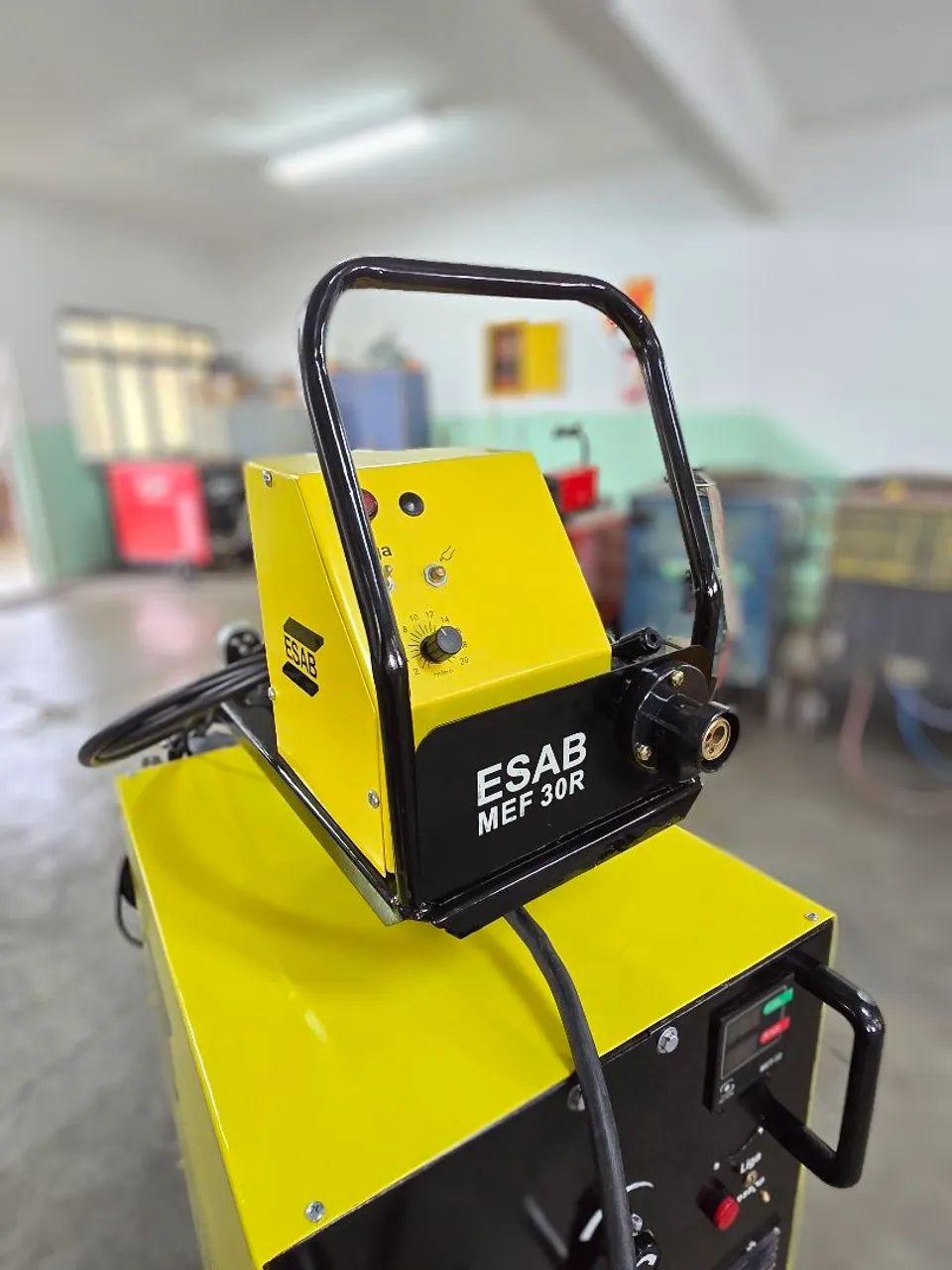 ESAB 475  MÁQUINA DE SOLDA MIG  - Foto 4