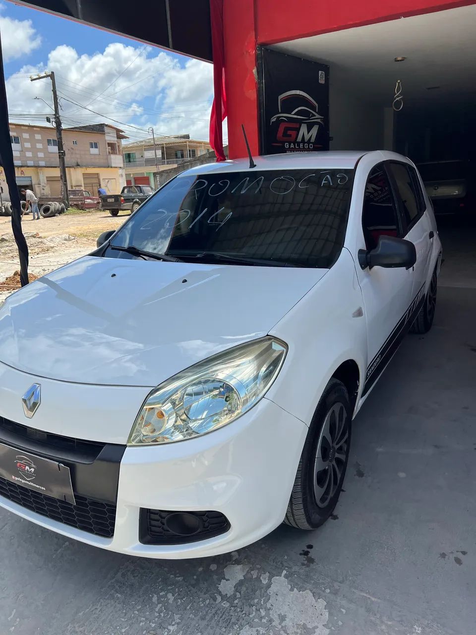 Renault Sandero Expression Hi-flex 1.6 8V 5P 2014 - Foto 2
