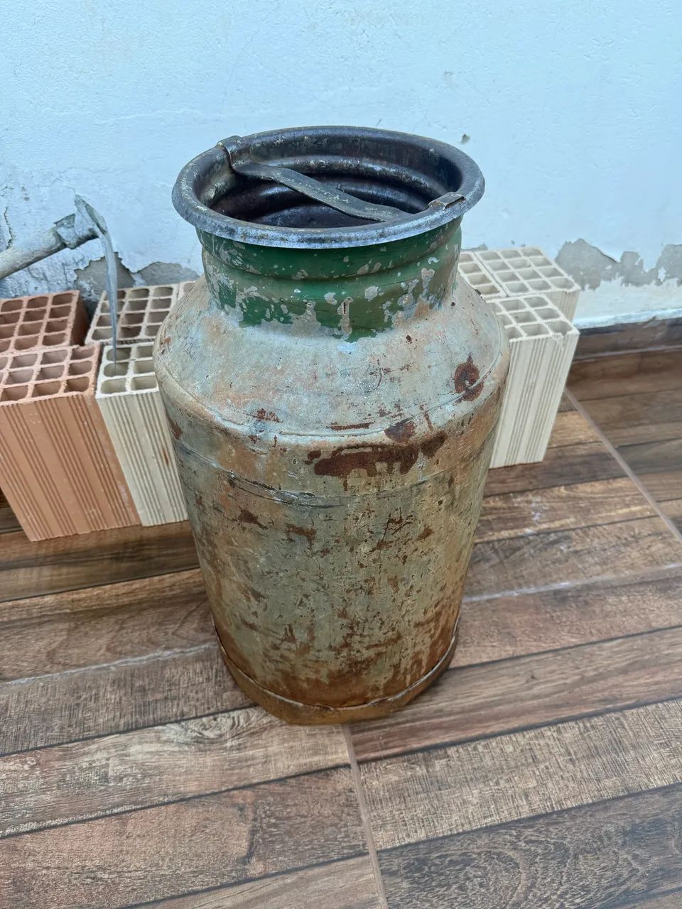 Lata de leite antiga sem alças  - Foto 2