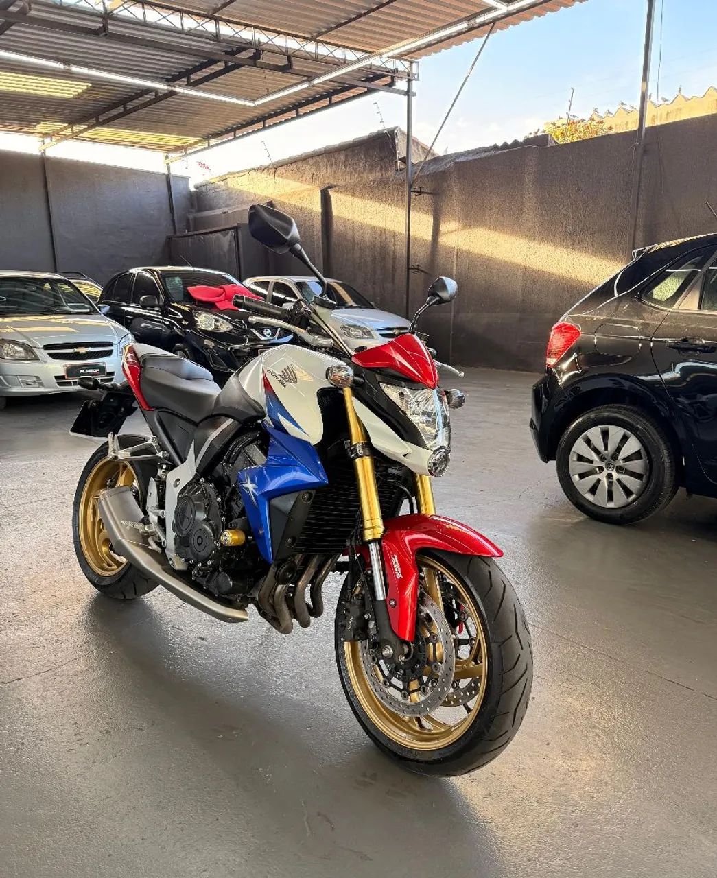 CB 1000R  - Foto 3