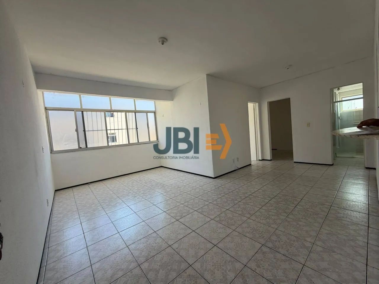 Vende-se apartamento com 3 quartos e vaga - São Gerardo - Foto 2