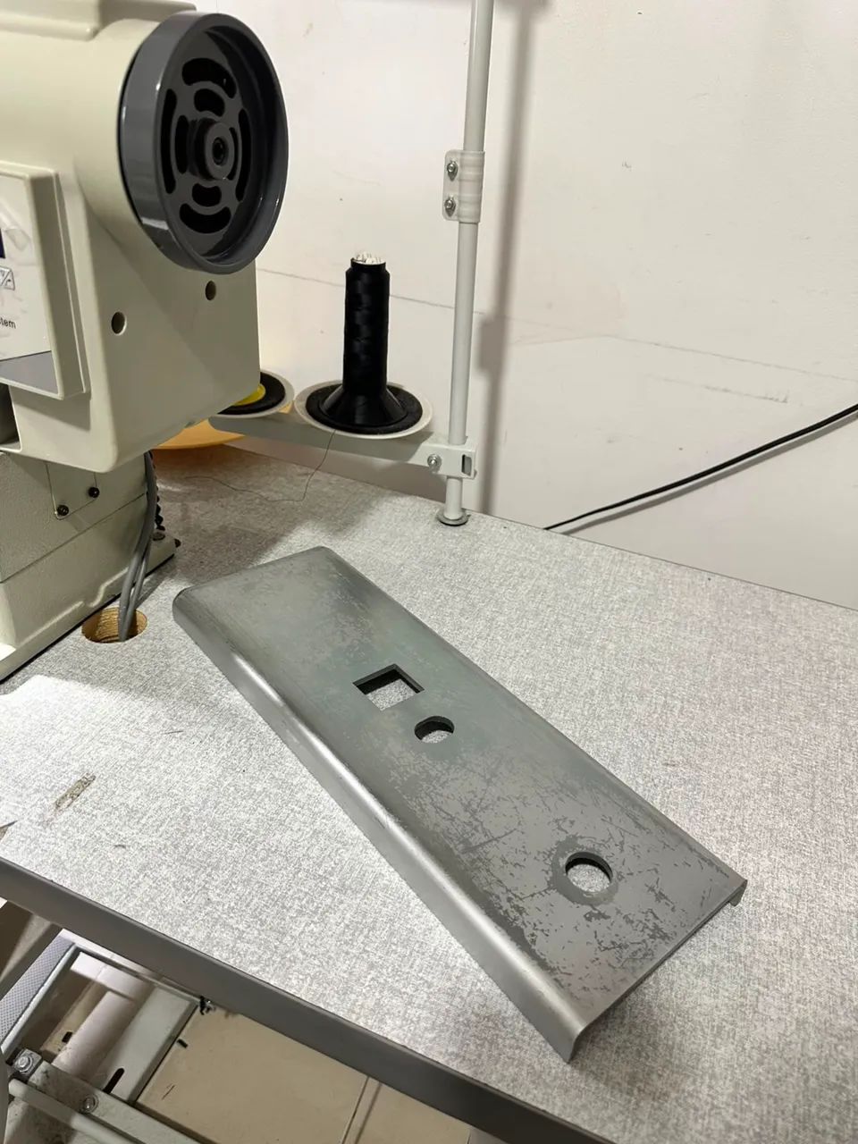 Máquina de Braço Transporte Triplo + Mesa Extensora ? Praticamente Nova - Foto 3