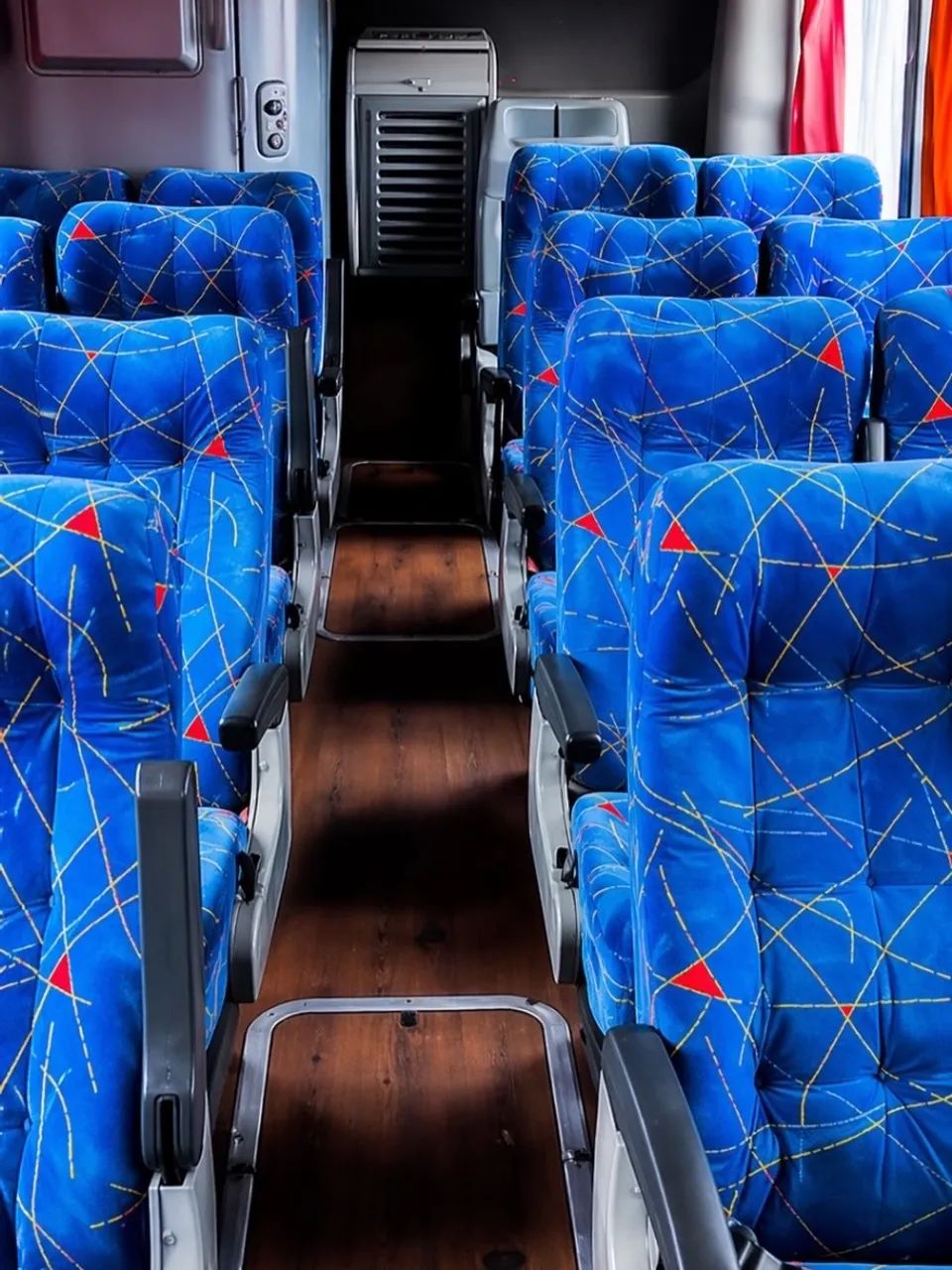 ÔNIBUS A VENDA - Foto 4